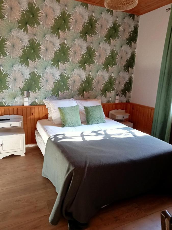 L'Auberge De Lugos Exteriör bild